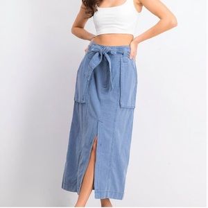 Free people blue midi NWT skirt with pockets